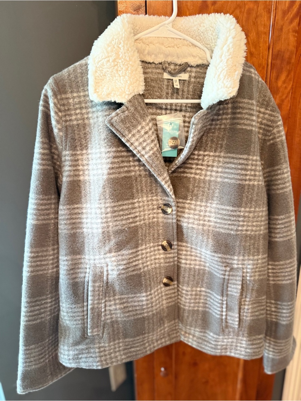 NWT Maurices Marled Taupe and Cream Knit Sweater with Faux Shearling Trim